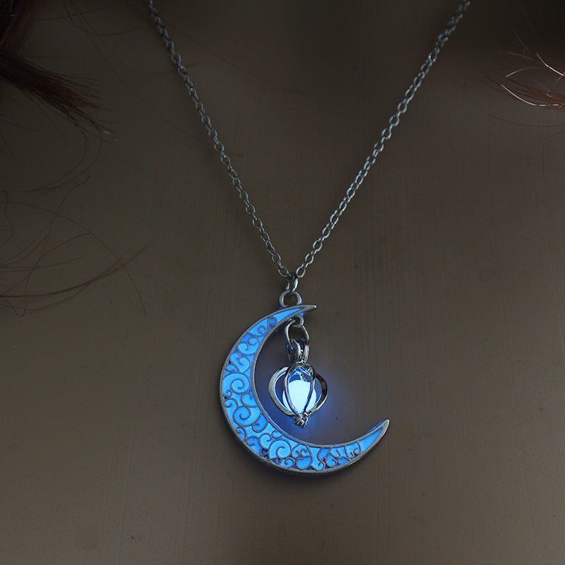 Glowing Pendant Necklace | Silver-Plated Chain with Luminescent Crystal for Women