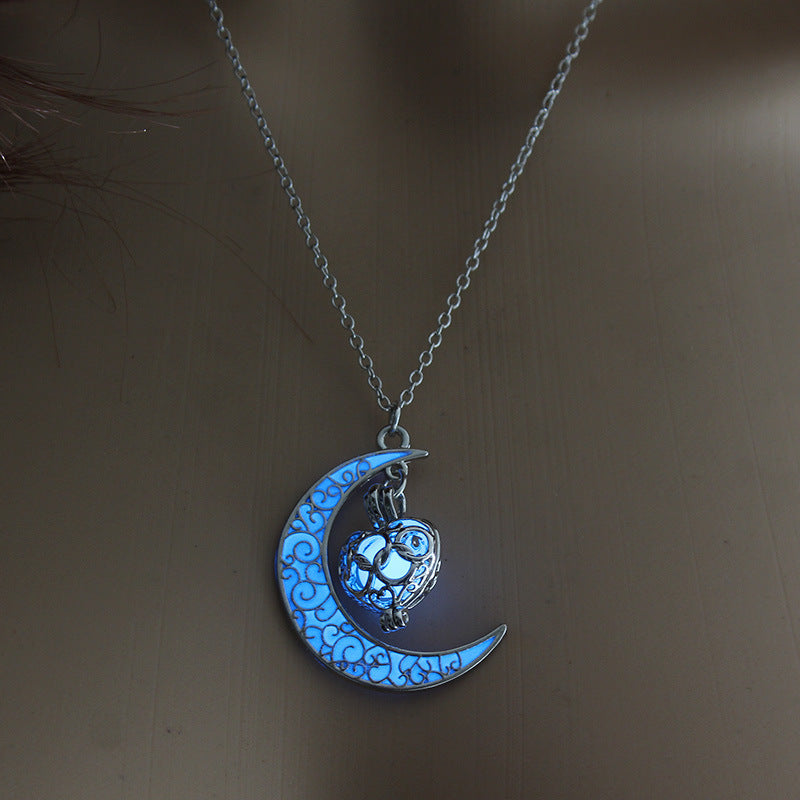 Glowing Pendant Necklace | Silver-Plated Chain with Luminescent Crystal for Women