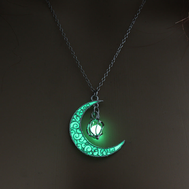 Glowing Pendant Necklace | Silver-Plated Chain with Luminescent Crystal for Women