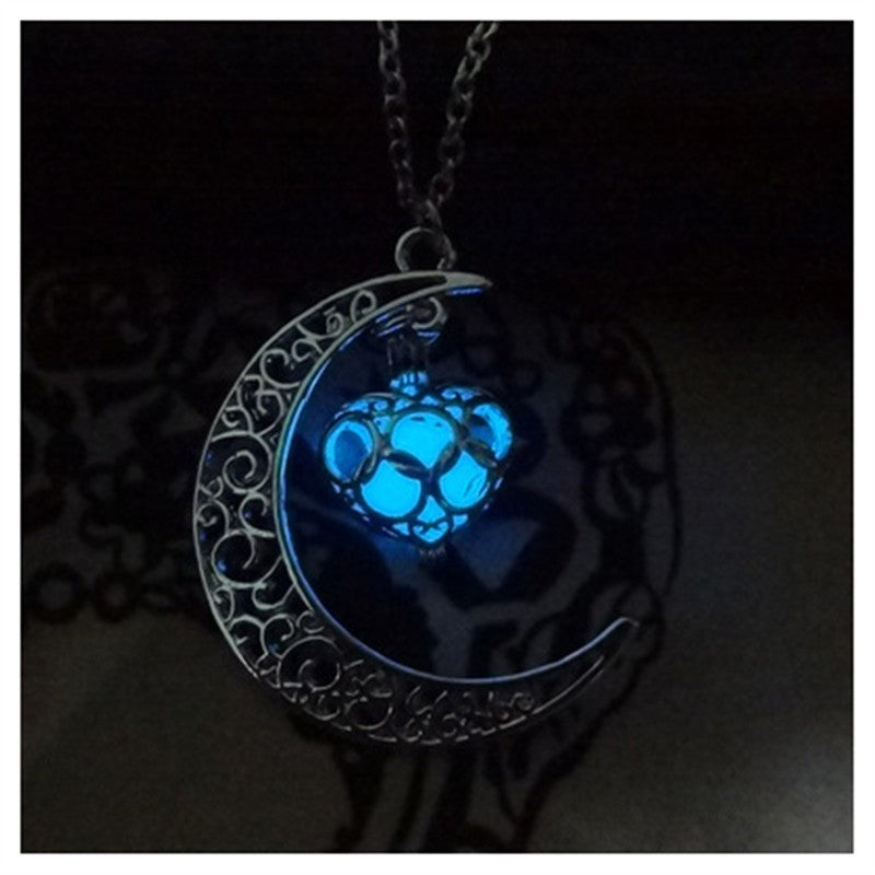 Glowing Pendant Necklace | Silver-Plated Chain with Luminescent Crystal for Women